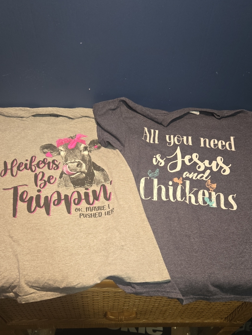 Womens Graphic Tees